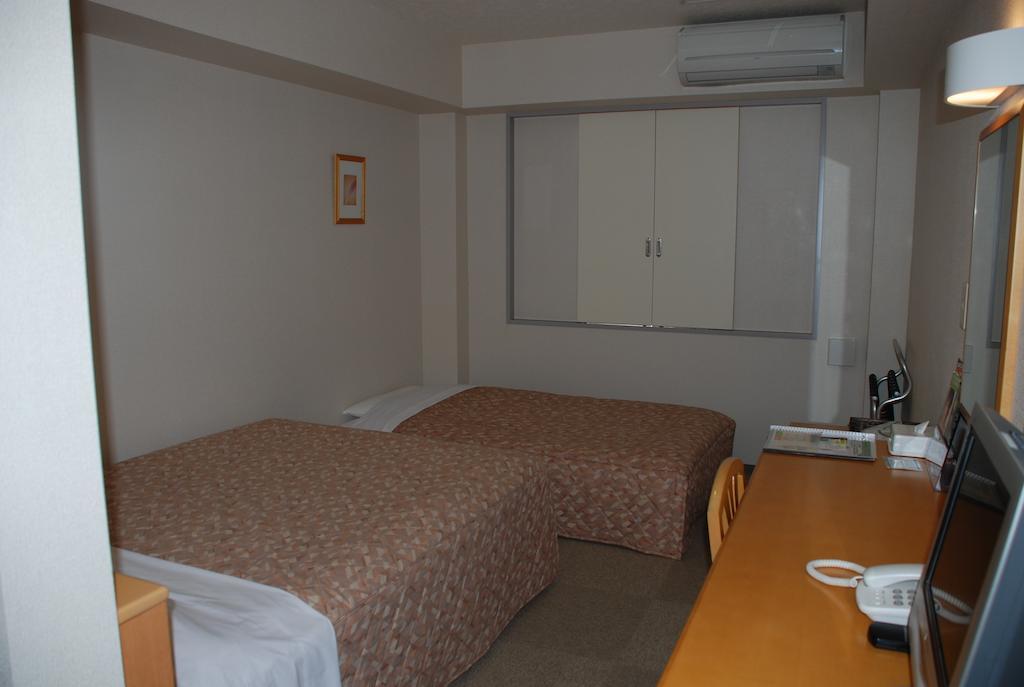 Best Inn Uozu Kamer foto